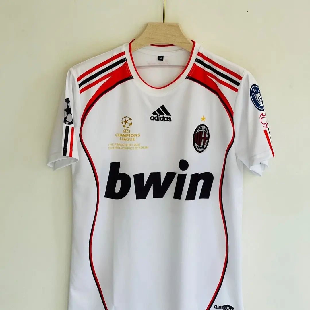 AC Milan Kaka Retro