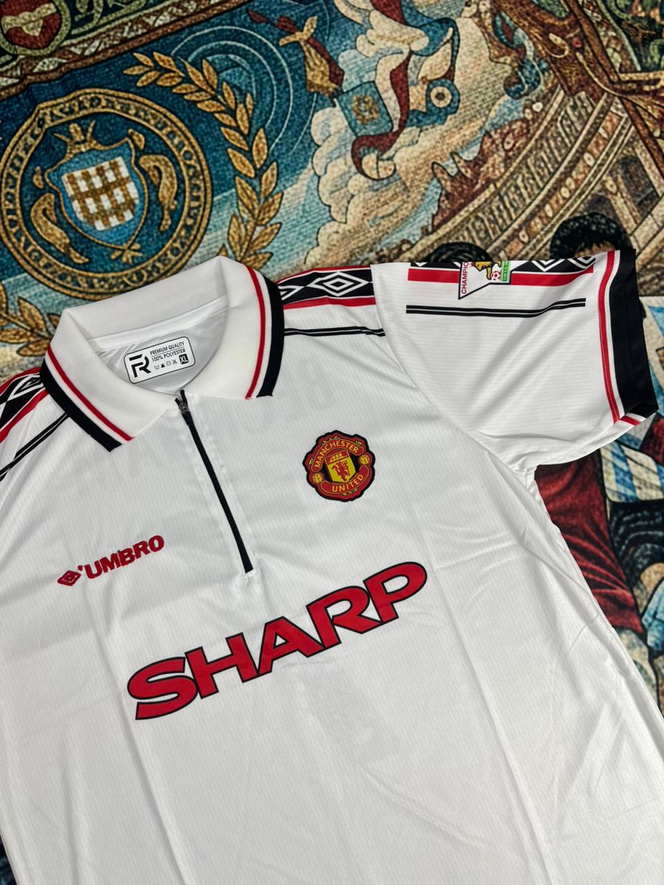 Manchester United 1998-99 retro away jersey BECKHAM