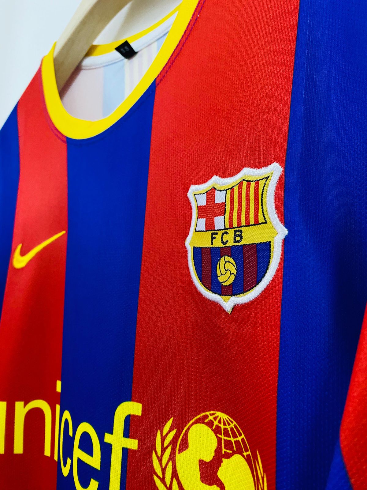 Barcelona 2010-11 Home Retro Jersey FULL SLEEVE