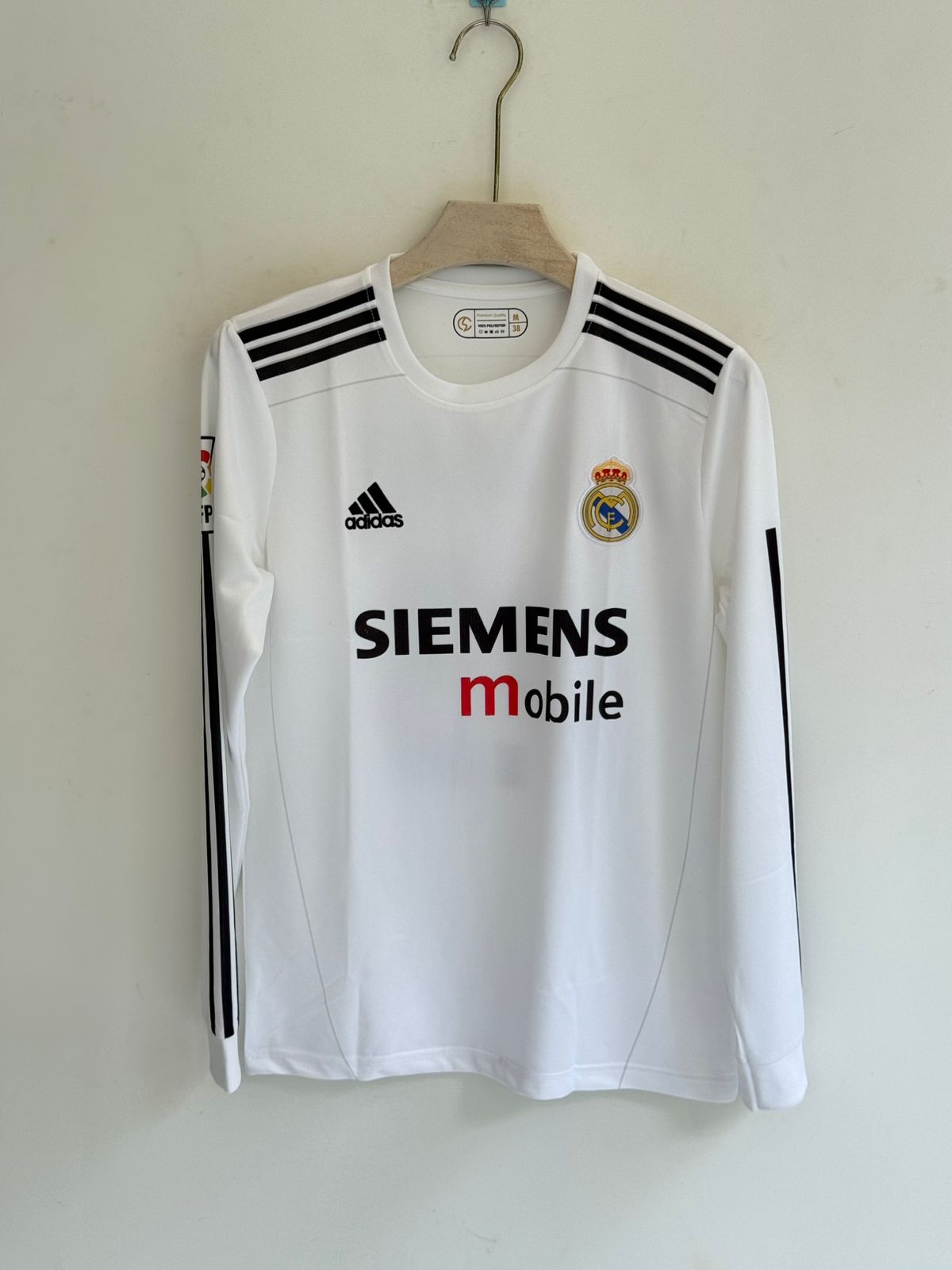 Real Madrid Full Sleeve Bekcham Embroidery Retro