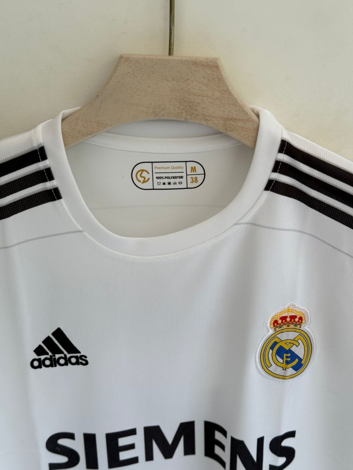 Real Madrid Full Sleeve Bekcham Embroidery Retro