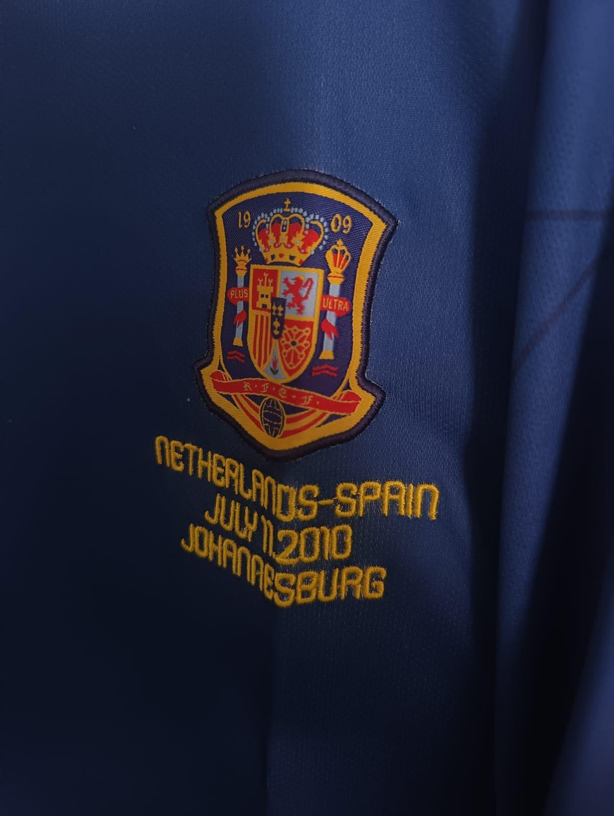 SPAIN 2010 AWAY DAVID VILLA WORLD CUP FULL SLEEVE EMBROIDERY [[[A017]]] (("FSRNE")) - Jerseywala.in